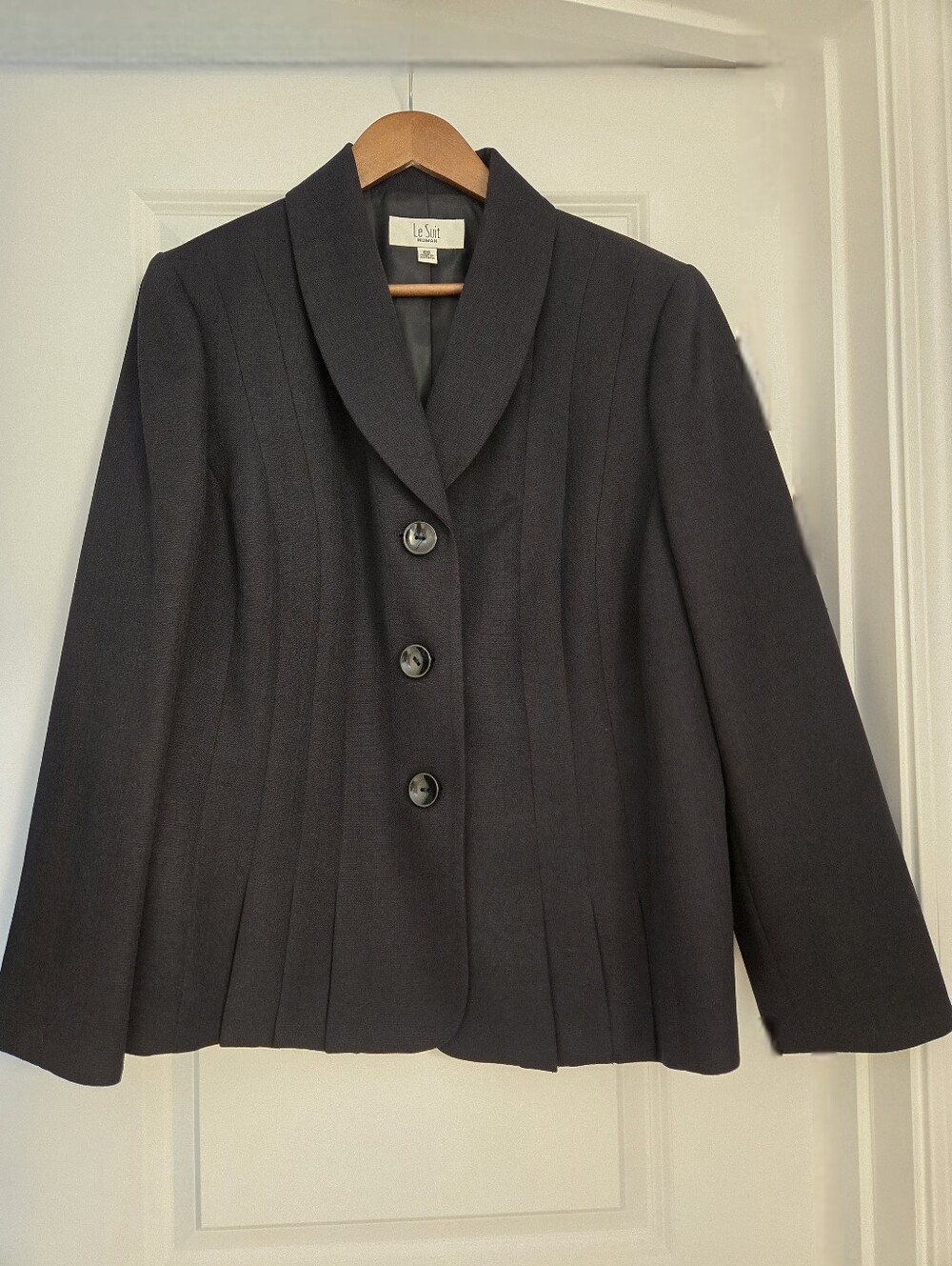 Le Suit Dark Blue Women's Suit